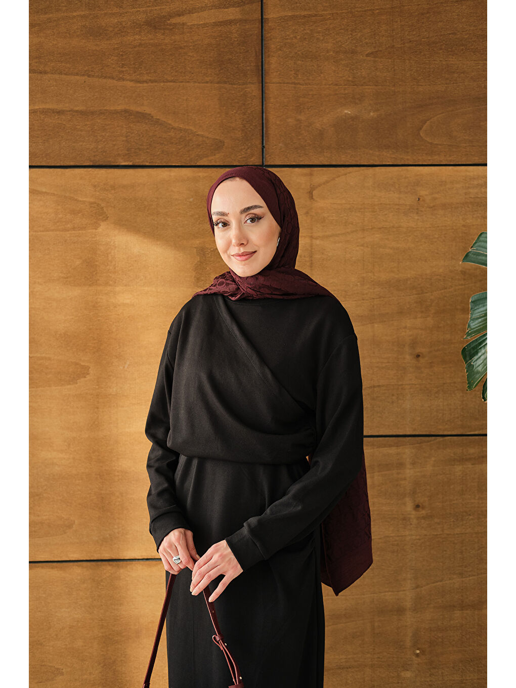 Kadın Önü Parça Detaylı Elbise Siyah-3