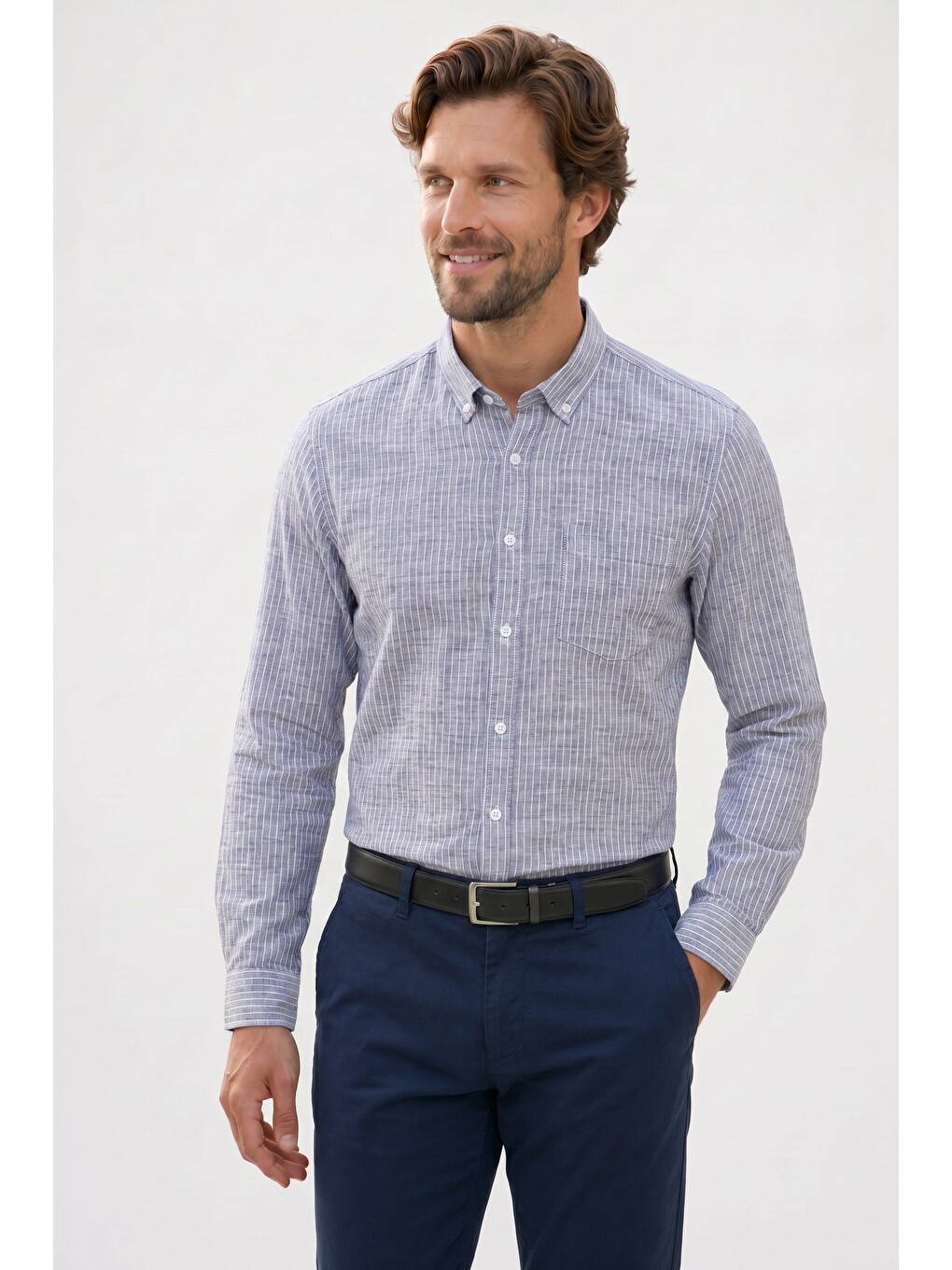 Erkek Slim Fit Dar Kesim %100 Pamuk Düğmeli Yaka Çizgili Uzun Kollu Cepli Keten Lacivert Gömlek-2