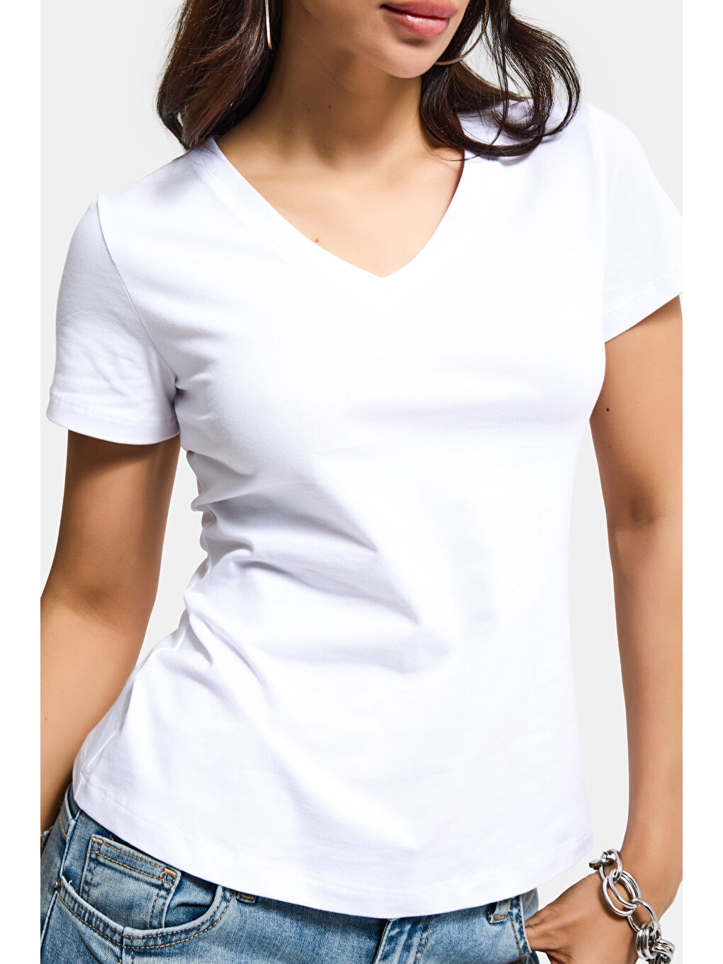 Kadın Beyaz s6-2 V Yaka %100 Organik Pamuk Esnek Kumaş T-Shirt-1