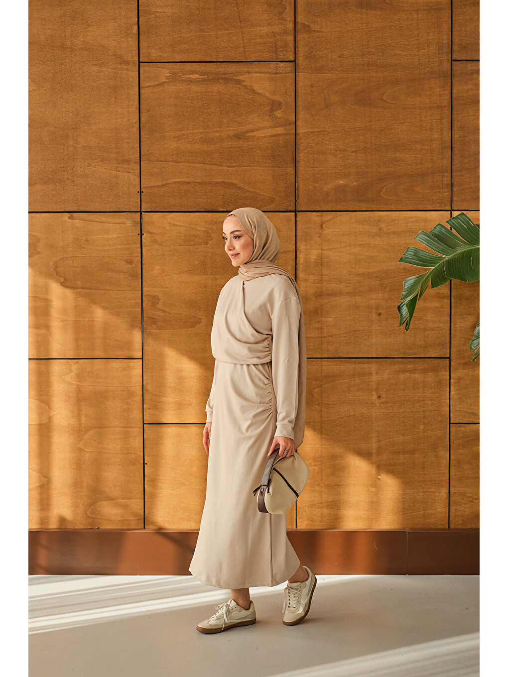 Ekru Kadın Önü Parça Detaylı Elbise Krem-1