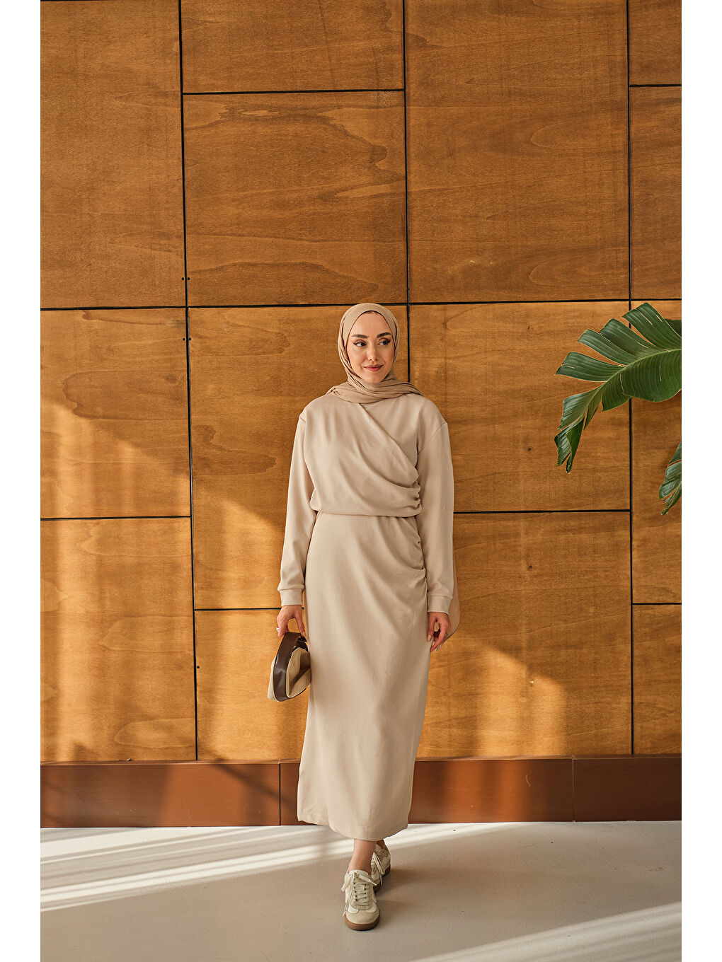 Ekru Kadın Önü Parça Detaylı Elbise Krem-2