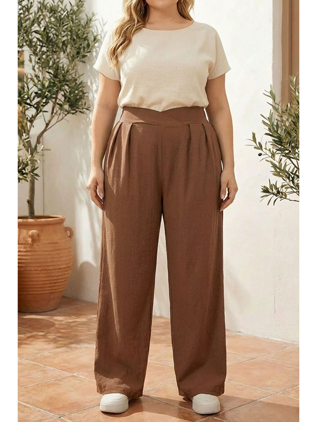 Kahverengi Büyük Beden Pileli Cepli Geniş Paça Esnek Kumaşlı Pantolon 875-V-2