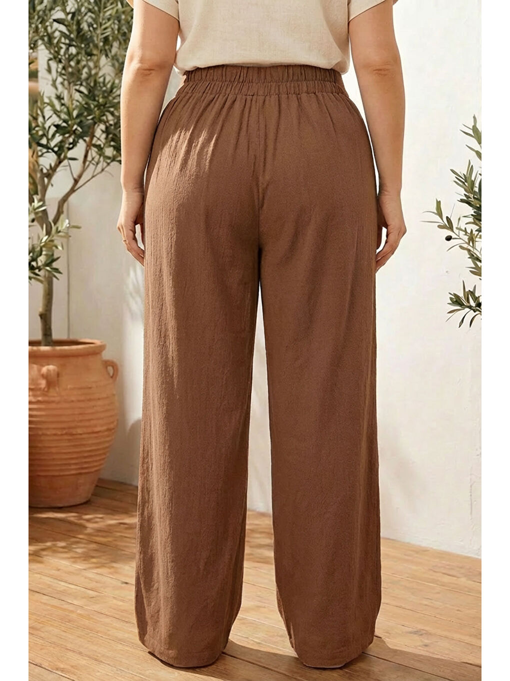 Kahverengi Büyük Beden Pileli Cepli Geniş Paça Esnek Kumaşlı Pantolon 875-V-3