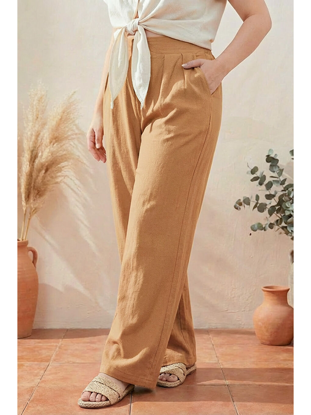 Kahverengi Büyük Beden Pileli Cepli Geniş Paça Esnek Kumaşlı Pantolon 875-V-1