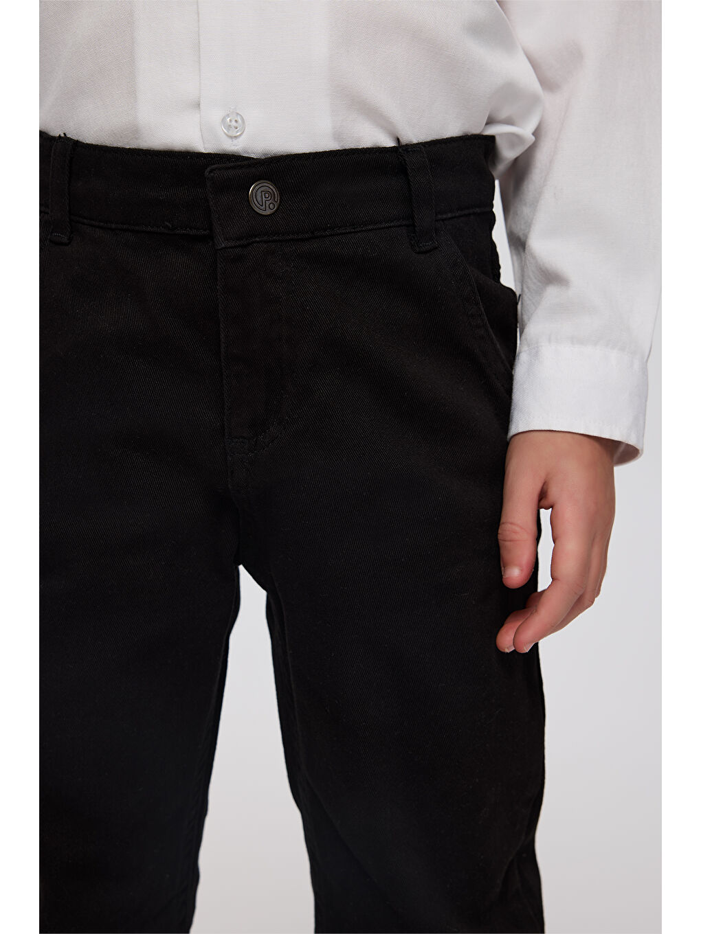 Erkek Çocuk Beli Lastikli Pile Detaylı Siyah Pantolon-5