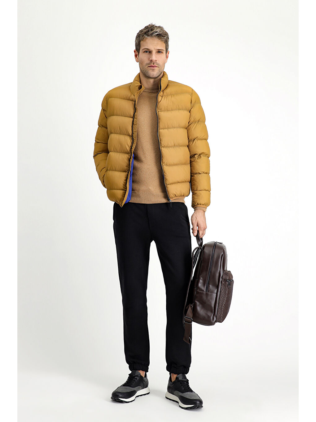 Sarı Çantalı Spor Şişme Mont-1