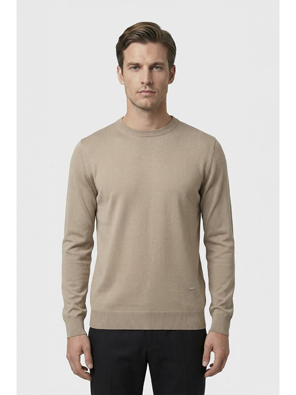 Standart Fit Bej Yün Karışımlı Sıfır Yaka Düz Desen Triko Kazak