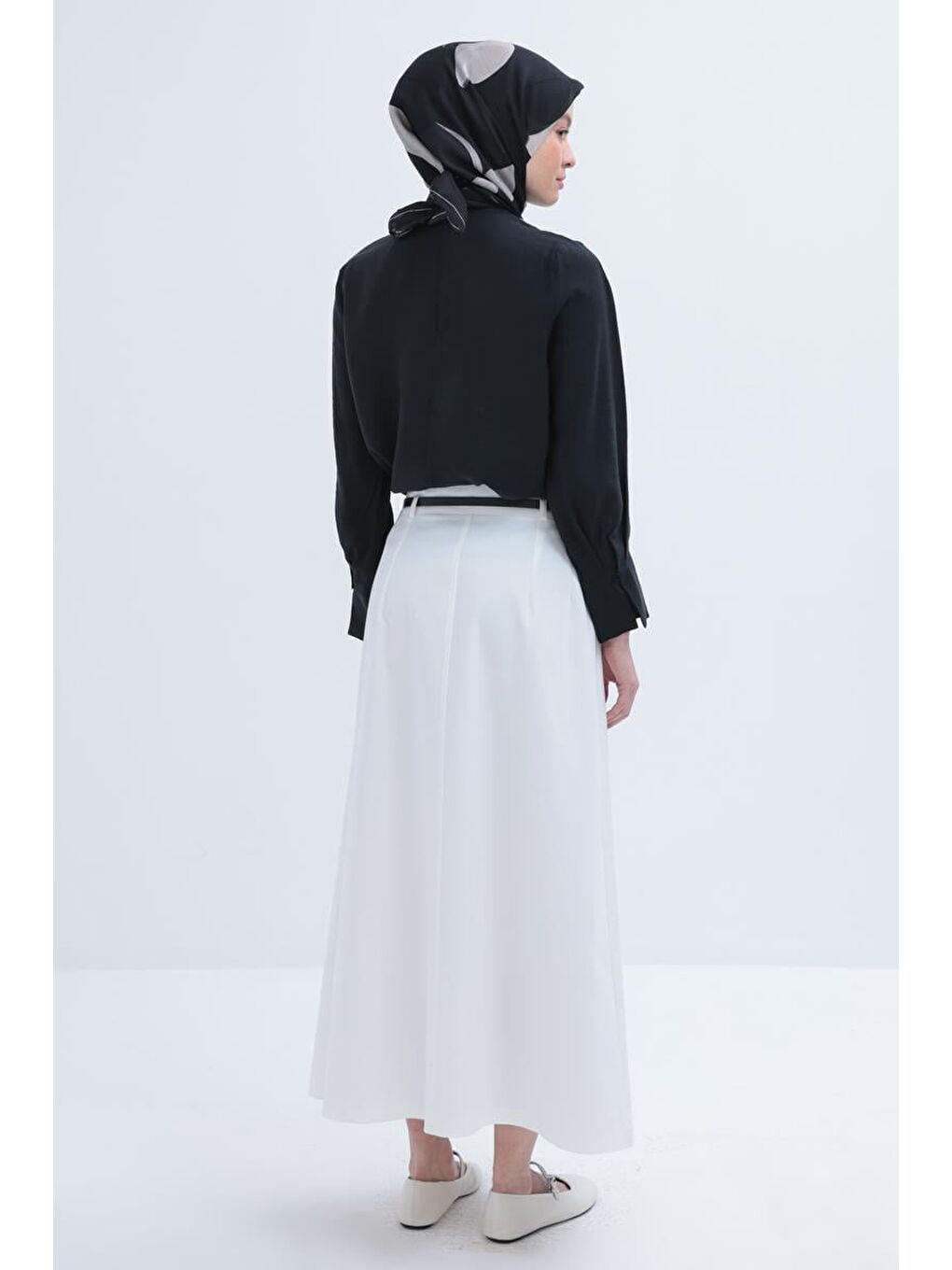 Beyaz-Beli Kemerli Elastanlı Çan Etek-3