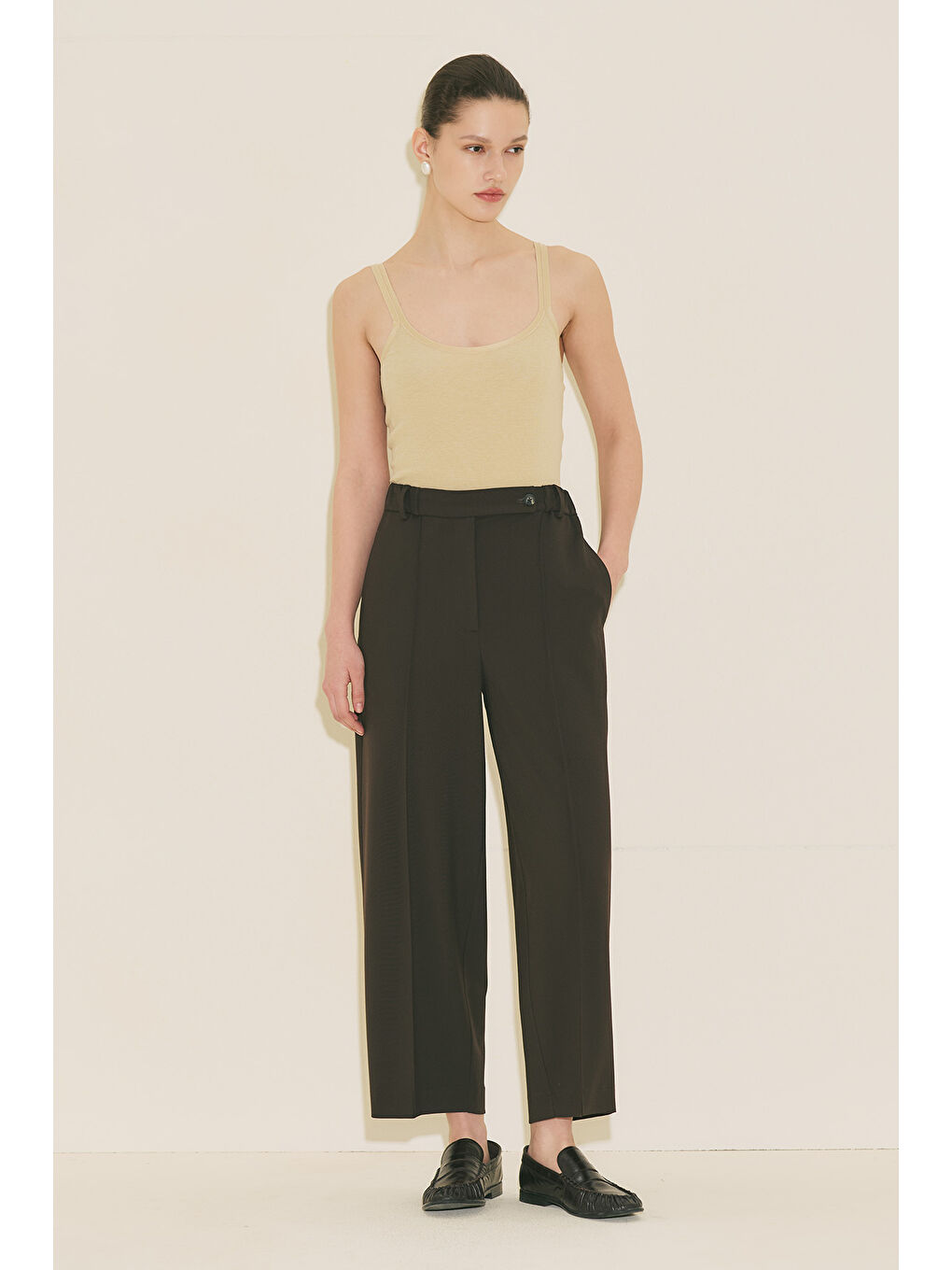 Kahverengi Barrel Kumaş Pantolon Acı Kahve