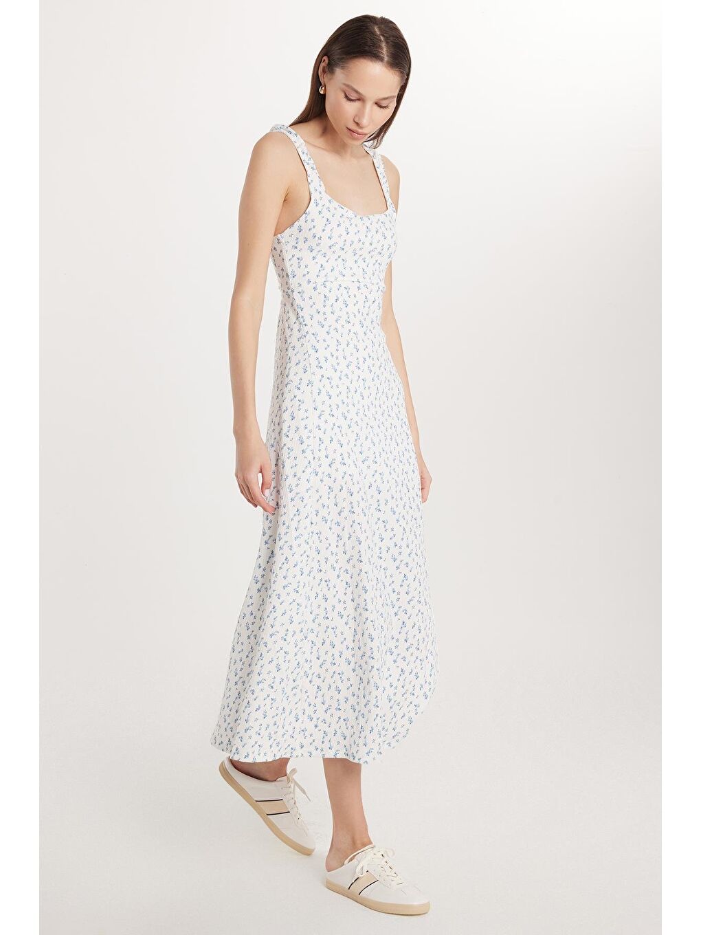 Karışık Kadın Slim Fit Dar Kesim İnce Askılı Kare Yaka Baskılı Gofre Kumaş Elbise-3