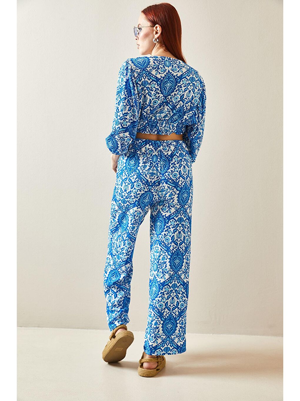Turkuaz Çiçek Desenli Salaş Dökümlü İkili Takım 5YXK8-48187-13-4