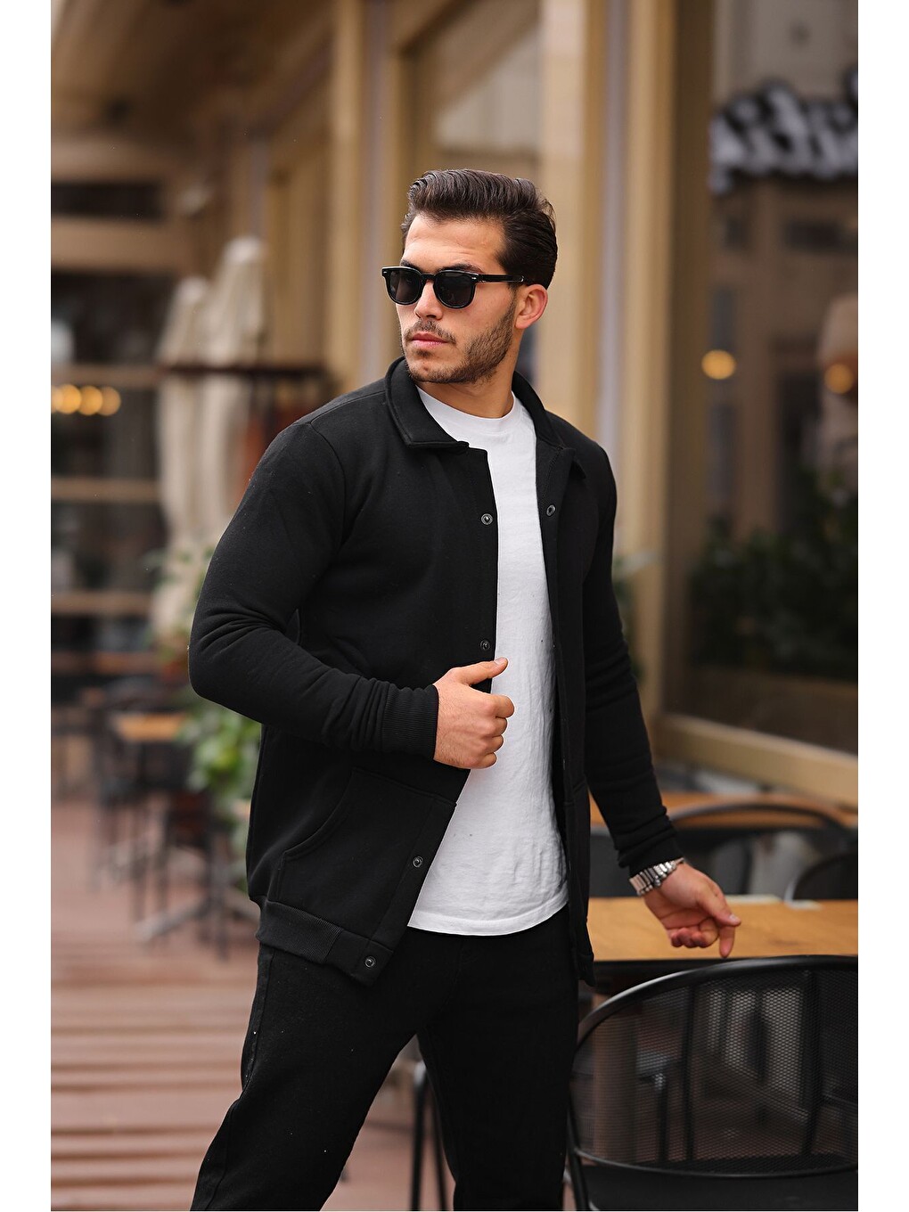 Siyah Çıtçıtlı Cepli İçi Şardonlu Sweatshirt Ceket-2