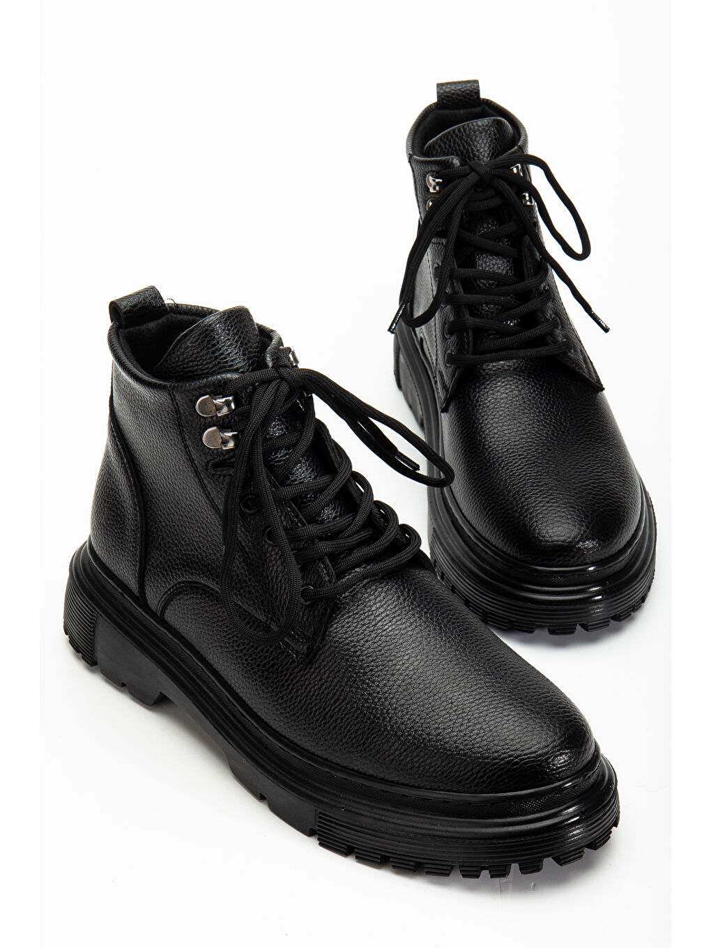 Siyah Tores Soğuk Geçirmez Erkek Bot