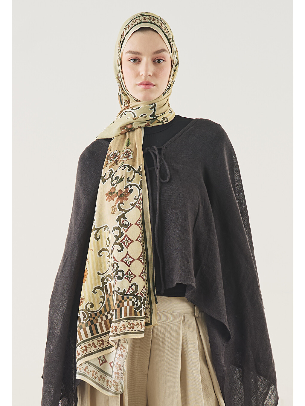 Ethnic Garden Desen Soft Viskon Şal Soft Yeşil-1