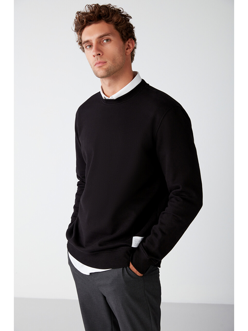 Travıs Erkek Organik Kumaşlı Yumuşacık Regular Fit Yuvarlak Yakalı Siyah Sweatshirt-1