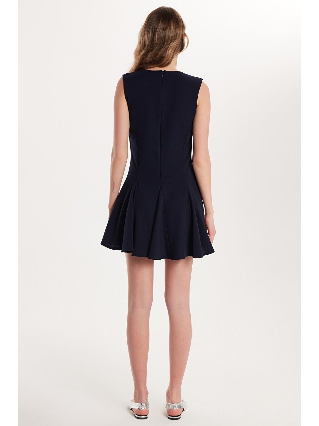 Kadın Regular Fit Klasik Kesim Boyun Bağlama Detaylı Mini Lacivert Elbise-4