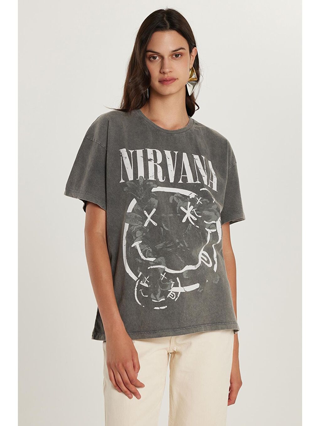 Kadın Relax Fit Rahat Kesim %100 Pamuk Kısa Kollu Bisiklet Yaka Baskılı Antrasit Tişört