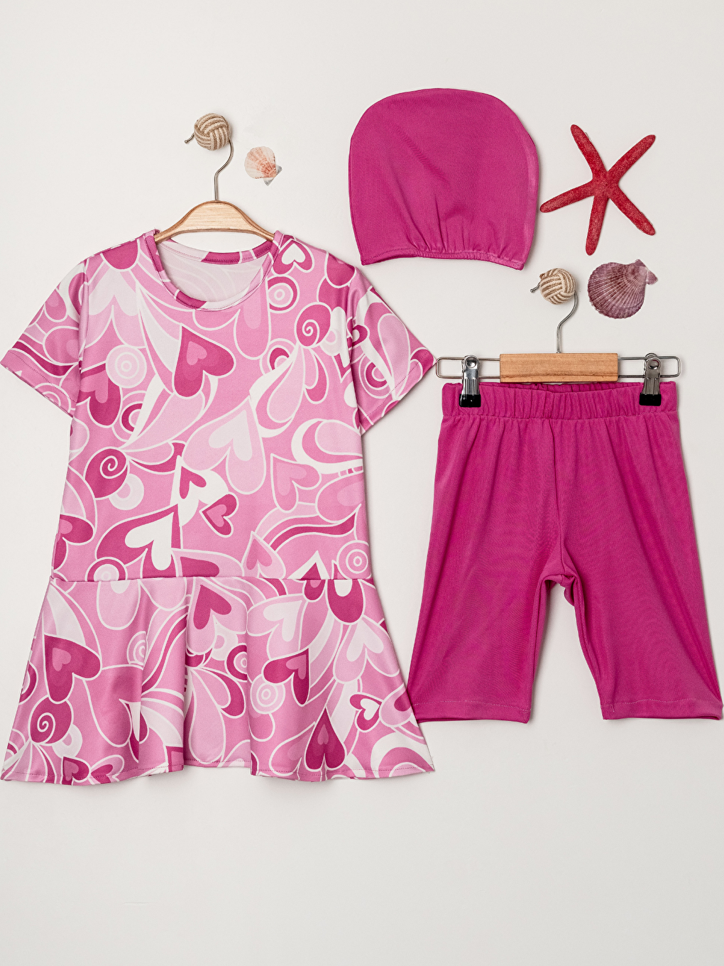 Kahverengi Kız Çocuk Bisiklet Yaka Etekli Mayo ve Tayt Bone Dahildir.