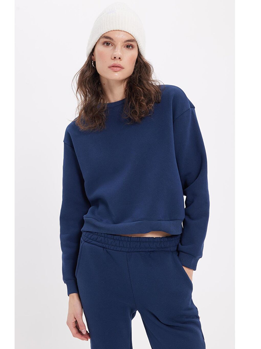 Kadın Regular Fit Pamuklu 3 İplik Yumuşak Dokulu İçi Polarlı Bisiklet Yaka Lacivert Eşofman Takımı-4