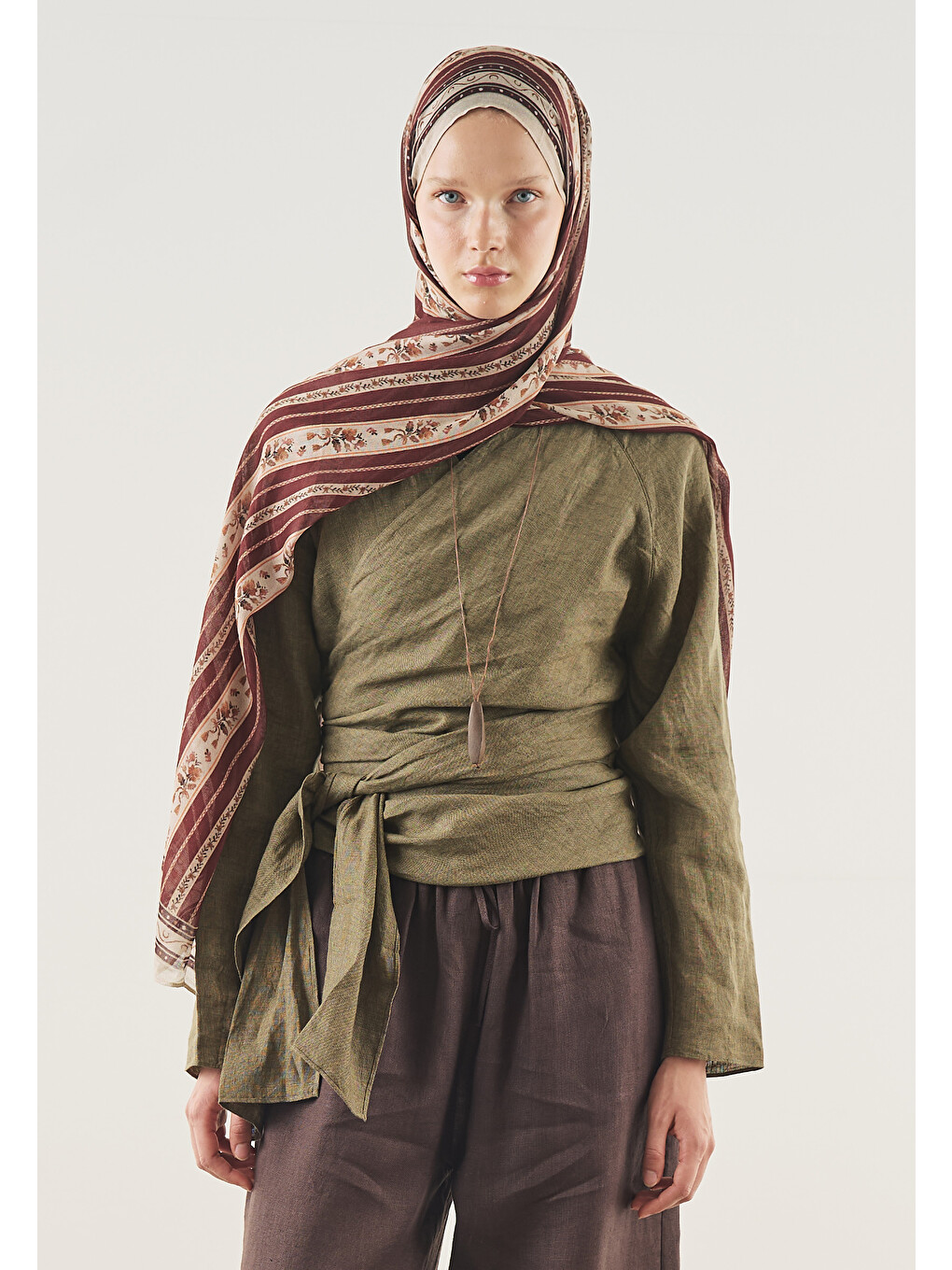 Floral Lines Desen Soft Viskon Şal Bordo-1