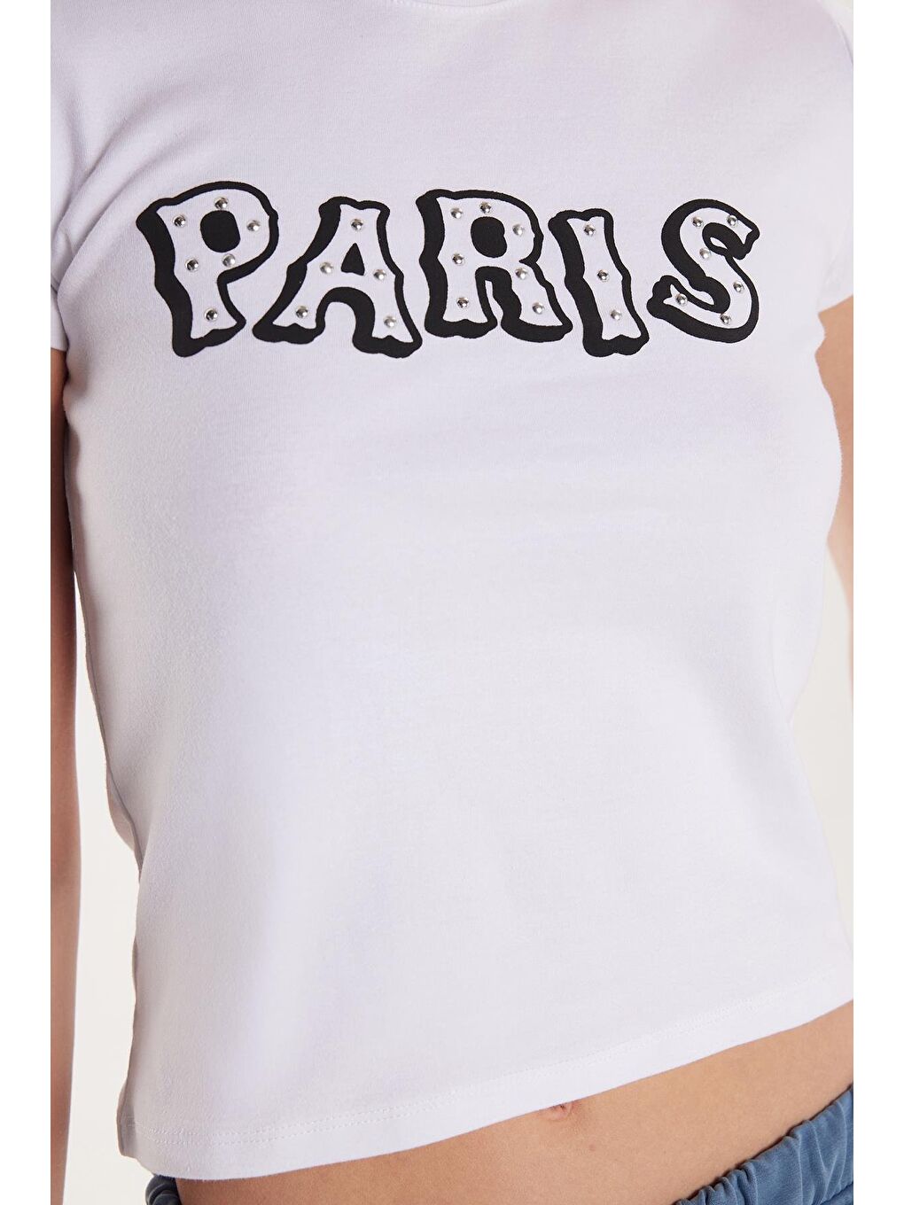 Kadın Relax Fit Rahat Kesim Kısa Kollu Bisiklet Yaka Baskılı Beyaz Tişört-2