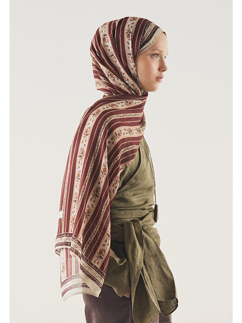 Floral Lines Desen Soft Viskon Şal Bordo-2