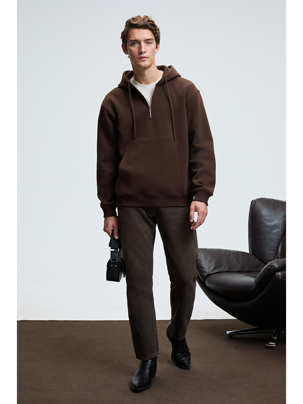 Justus Erkek Kapüşonlu Kanguru Cepli Fermuar Yakalı Kahverengi Sweatshirt-1