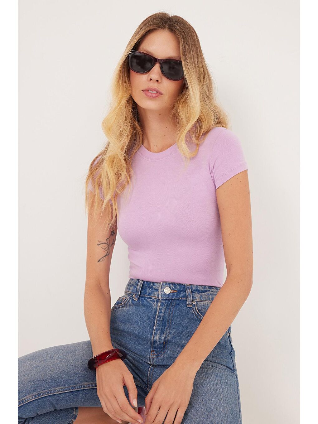 Kadın Regular Fit Klasik Kesim Bisiklet Yaka Viskon Kumaş Ultra Soft Lila Tişört-4