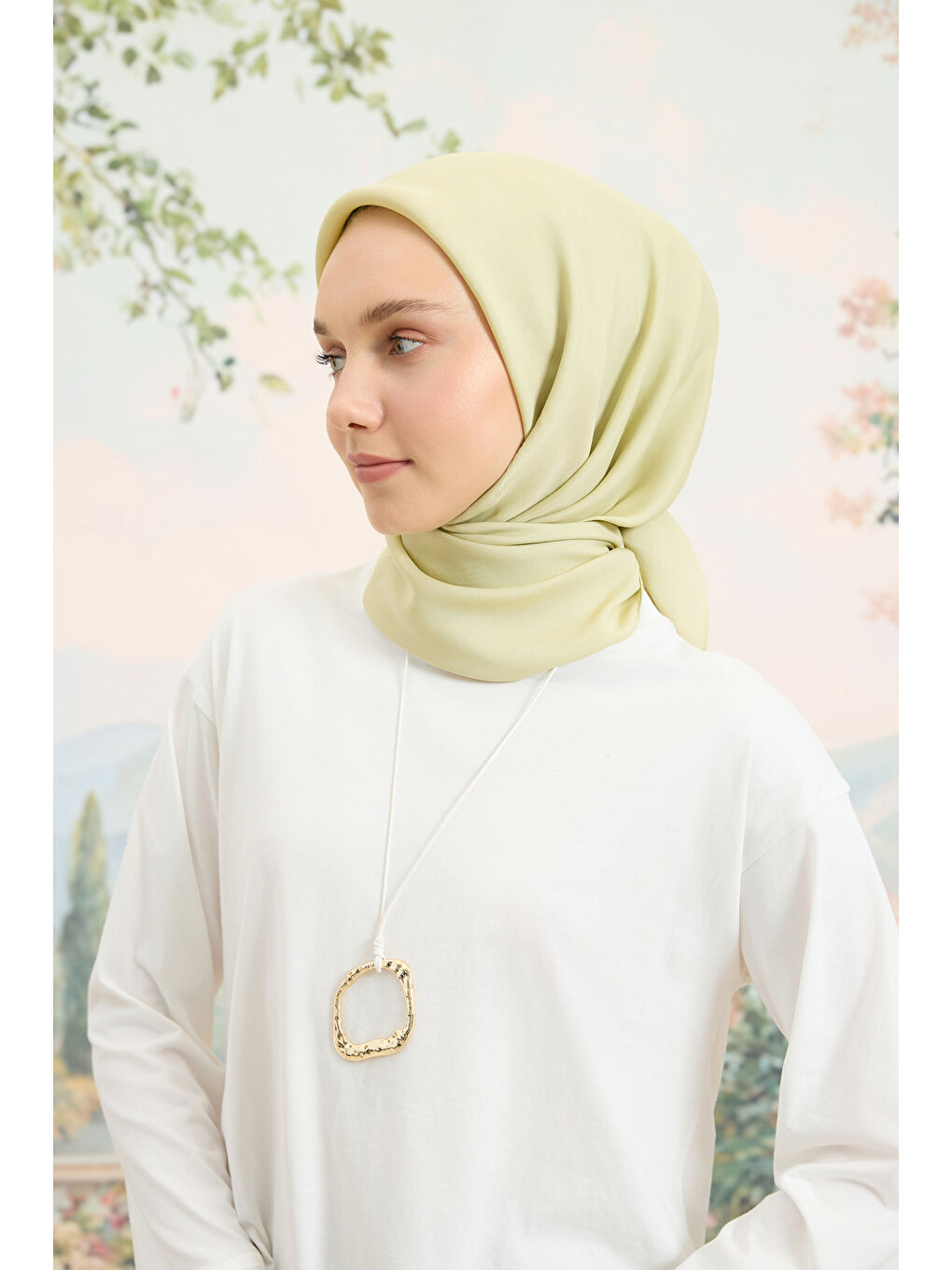 Floş Viskon Düz Eşarp Uçuk Yeşil-3