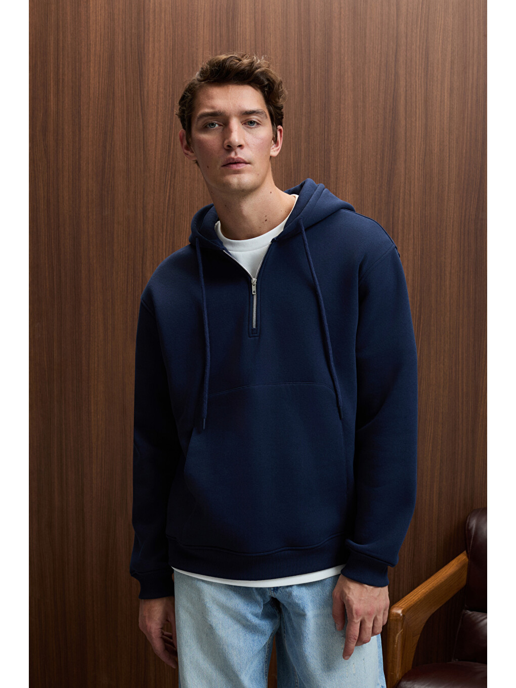 Justus Erkek Kapüşonlu Kanguru Cepli Fermuar Yakalı Lacivert Sweatshirt