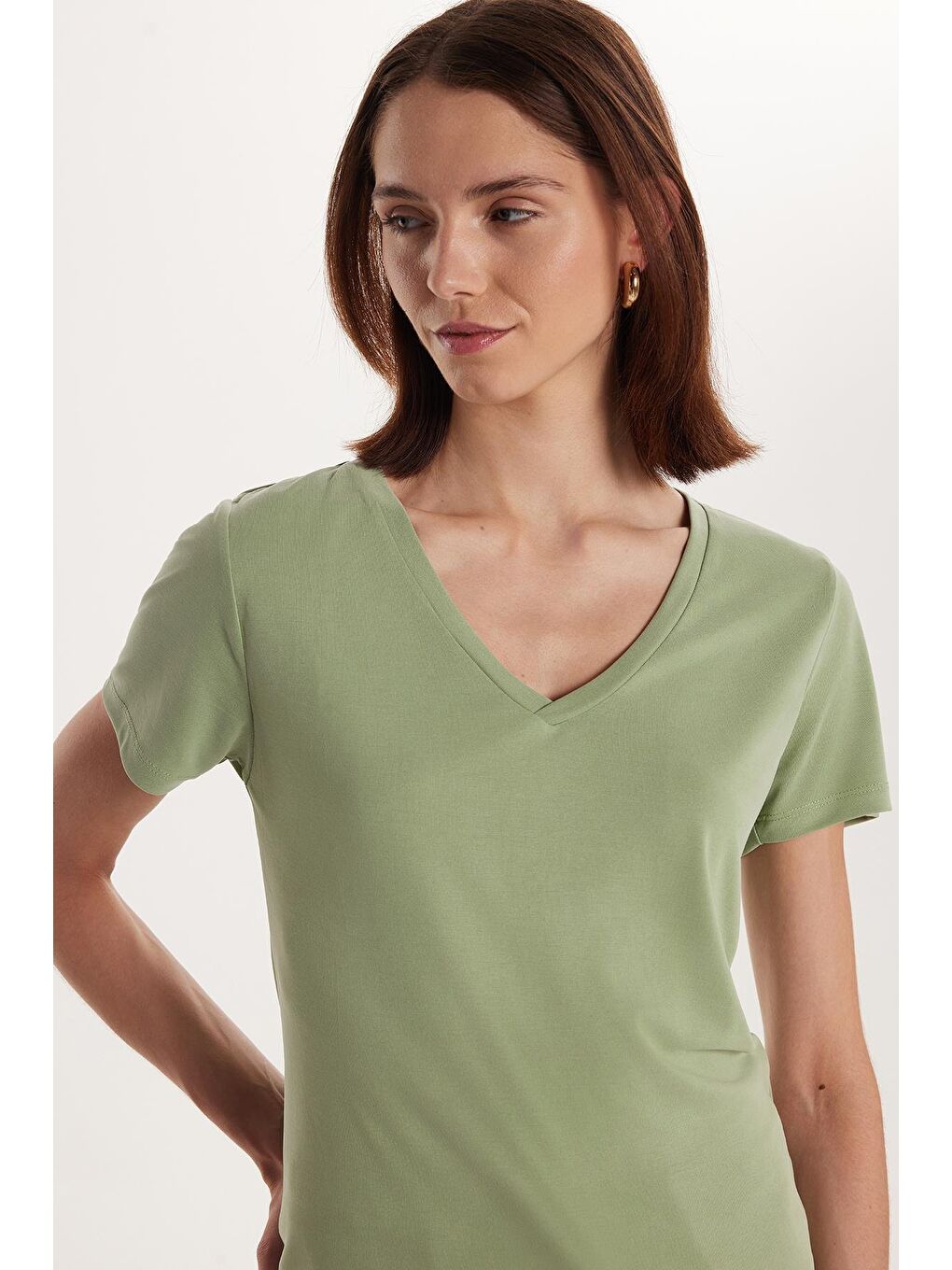 Yeşil Kadın Relax Fit Rahat Kesim Modal V Yaka Mint Tişört-1