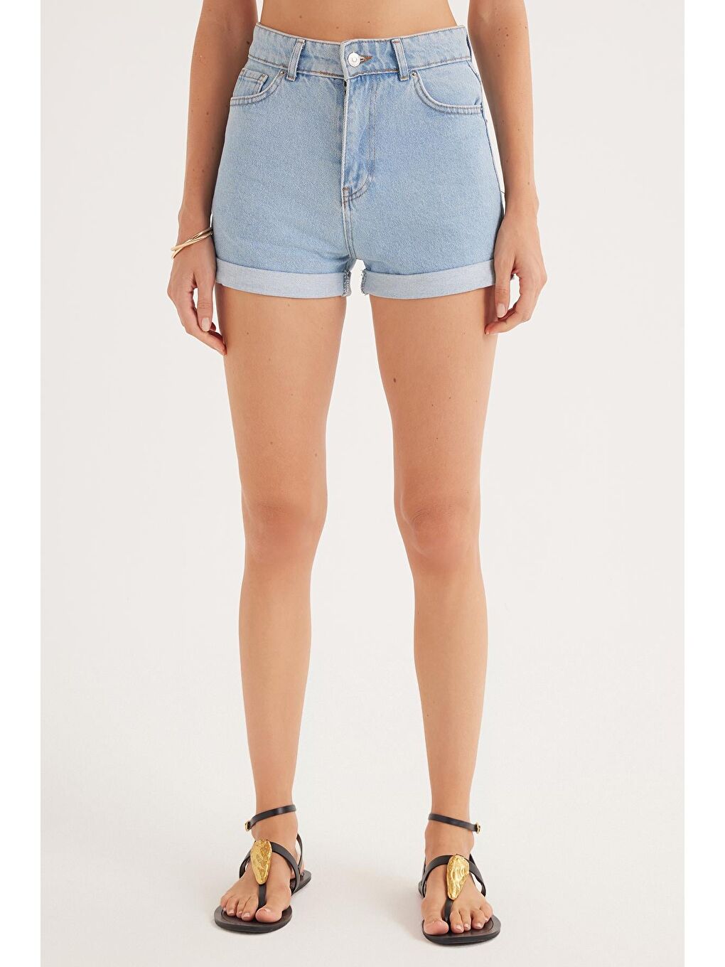 Kadın Slim Fit Dar Kesim %100 Pamuk Paça Katlamalı Koyu Mavi Jean Jean Şort