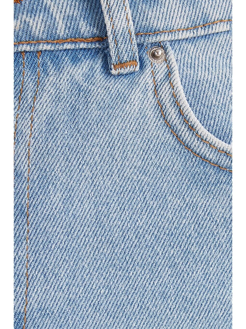 Kadın Slim Fit Dar Kesim %100 Pamuk Paça Katlamalı Koyu Mavi Jean Jean Şort-5