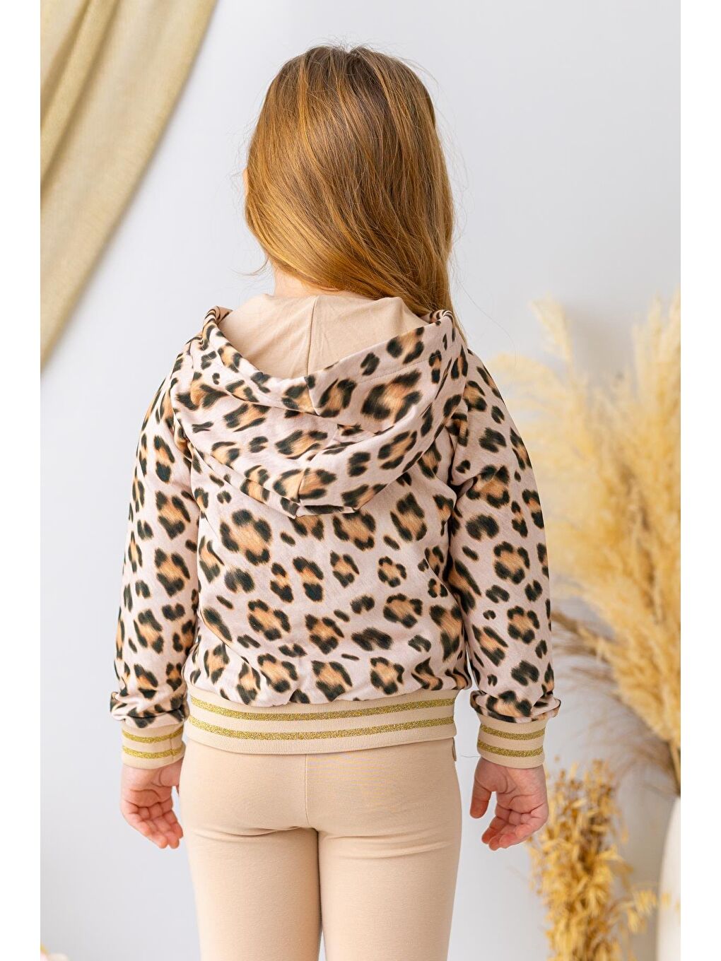 Kahverengi Kız Çocuk Leopar Desenli Kapüşonlu Sweatshirt - Leopar Desenli-1