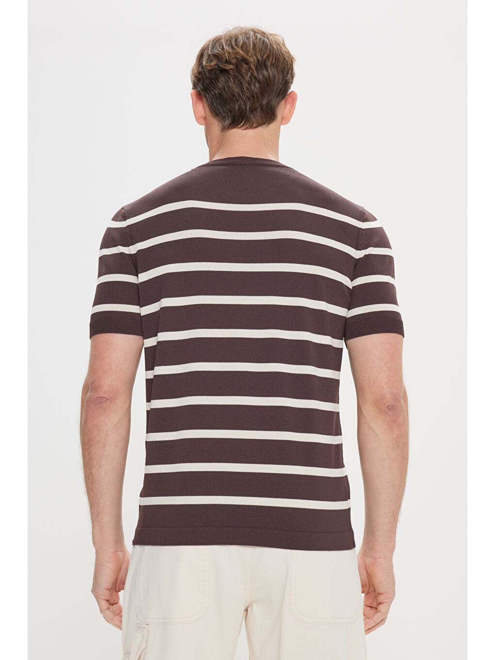 Kahverengi Erkek Kahve-Ekru Yumuşak Dokulu Normal Kesim Bisiklet Yaka Çizgili Triko Tişört-4