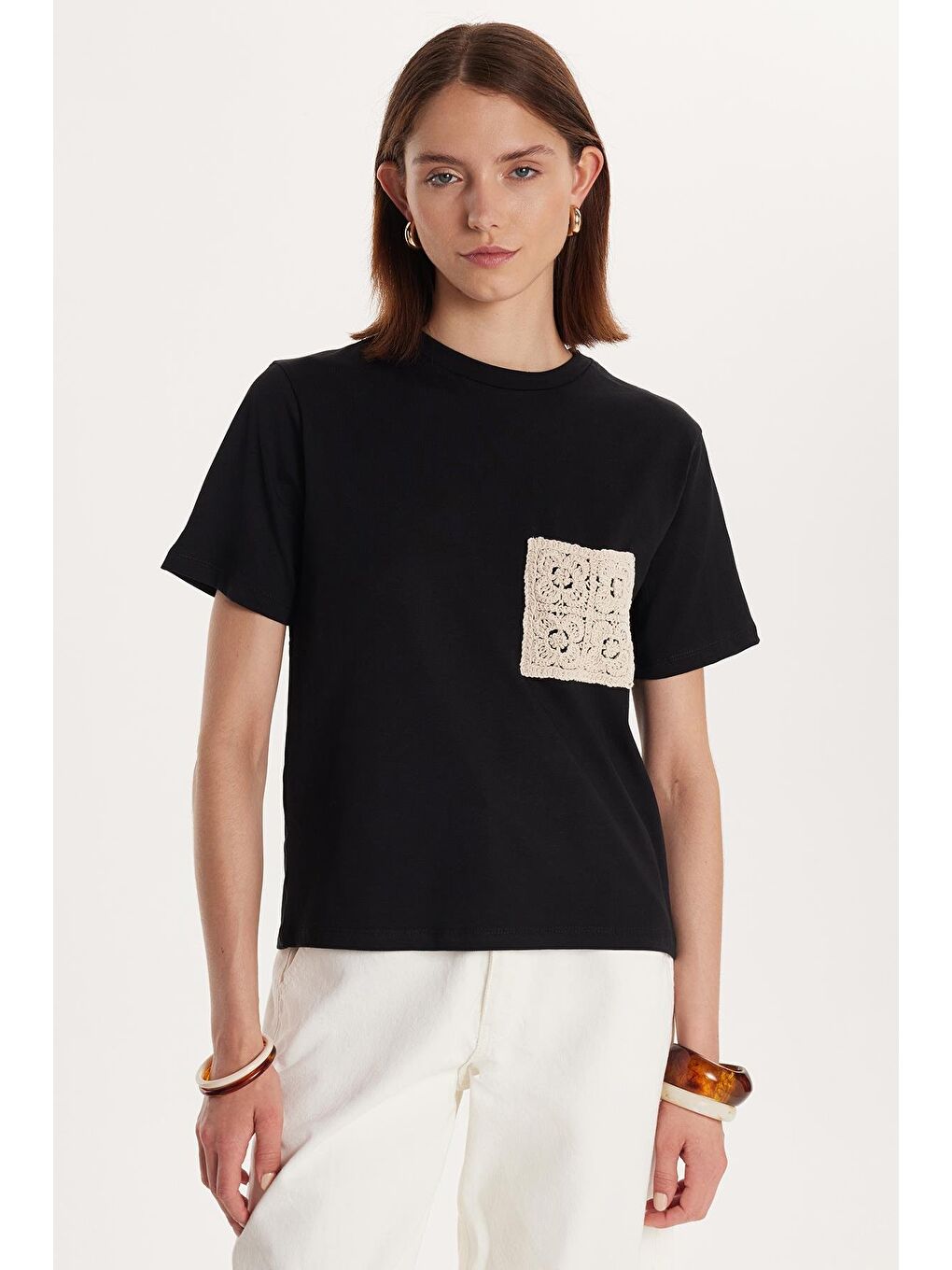 Kadın Relax Fit Rahat Kesim %100 Pamuk Baskılı Bisiklet Yaka Siyah Tişört-3