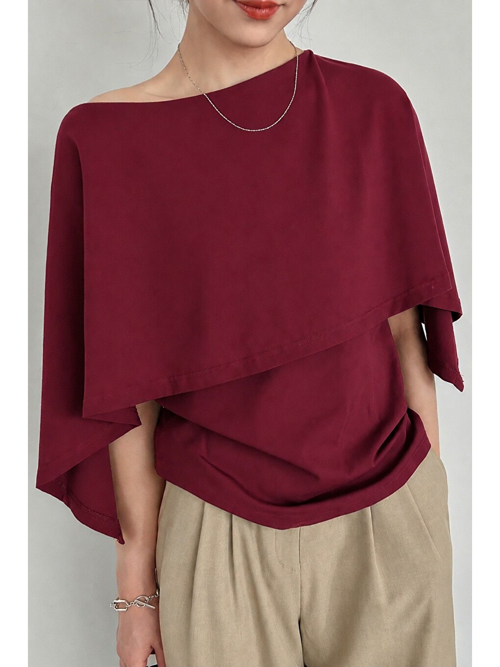 Bordo Kadın Pelerin Detaylı Trend Bluz-2