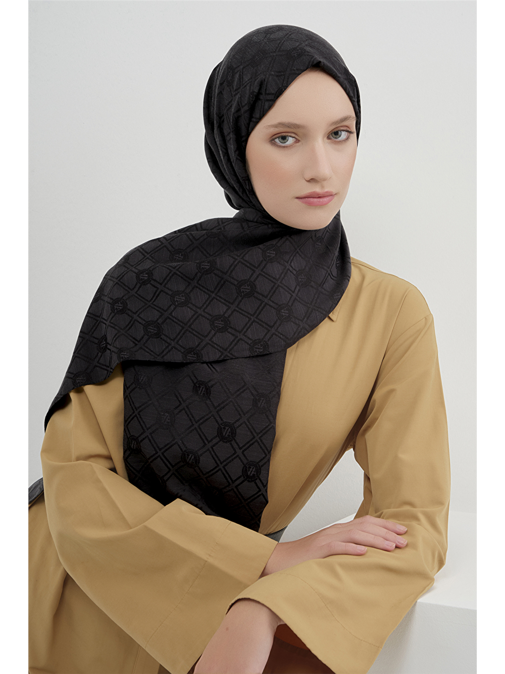 Siyah Elegance P3000 Şal 01