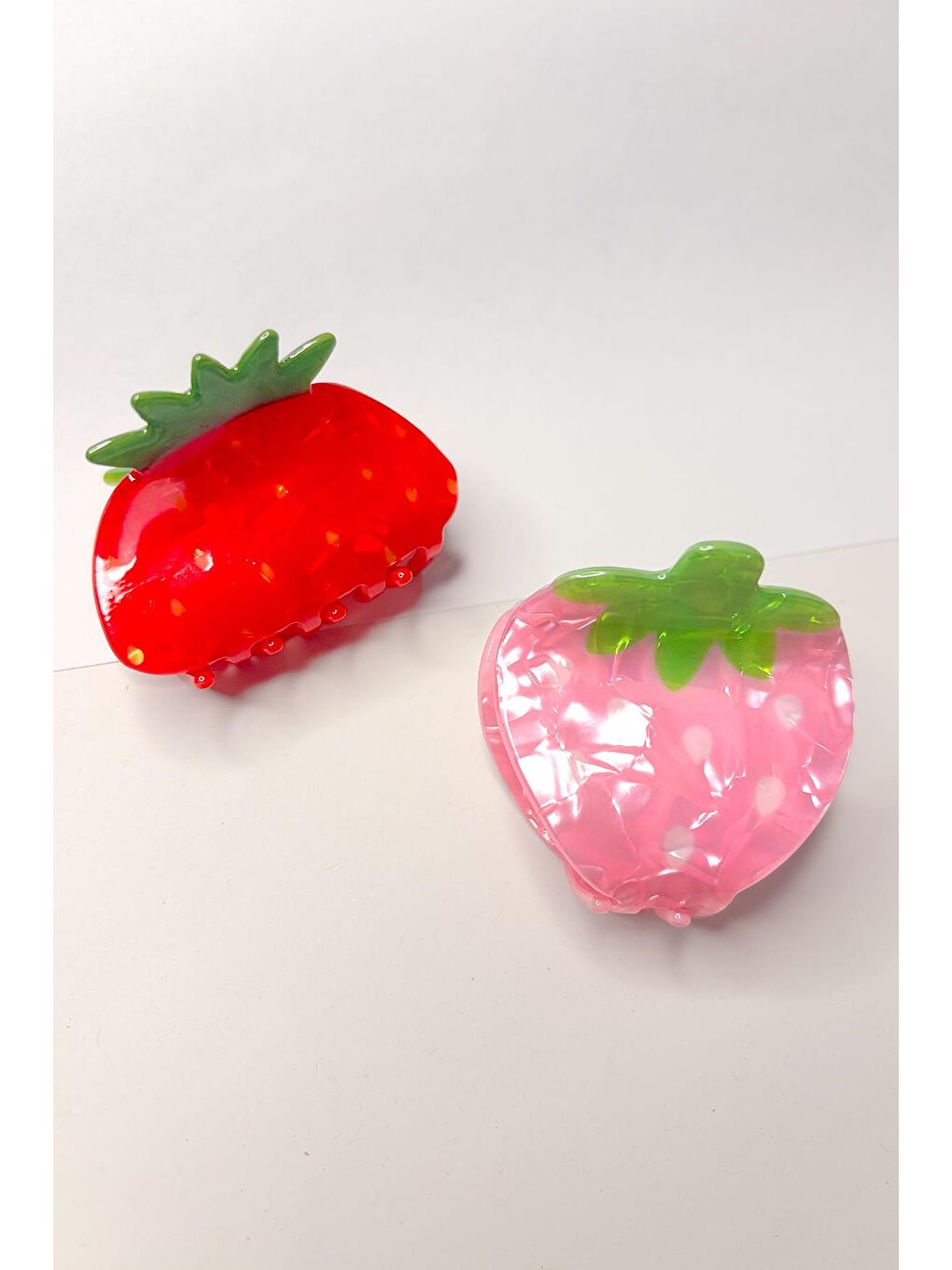 Pembe ve Kırmızı Çilek Asetat Saç Tokası 2 Adet-1