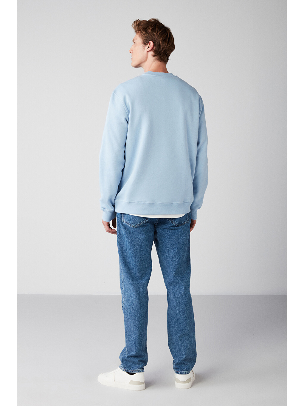 Erkek Organik Kumaşlı Yumuşacık Regular Fit Yuvarlak Yakalı Mavi Sweatshirt-5