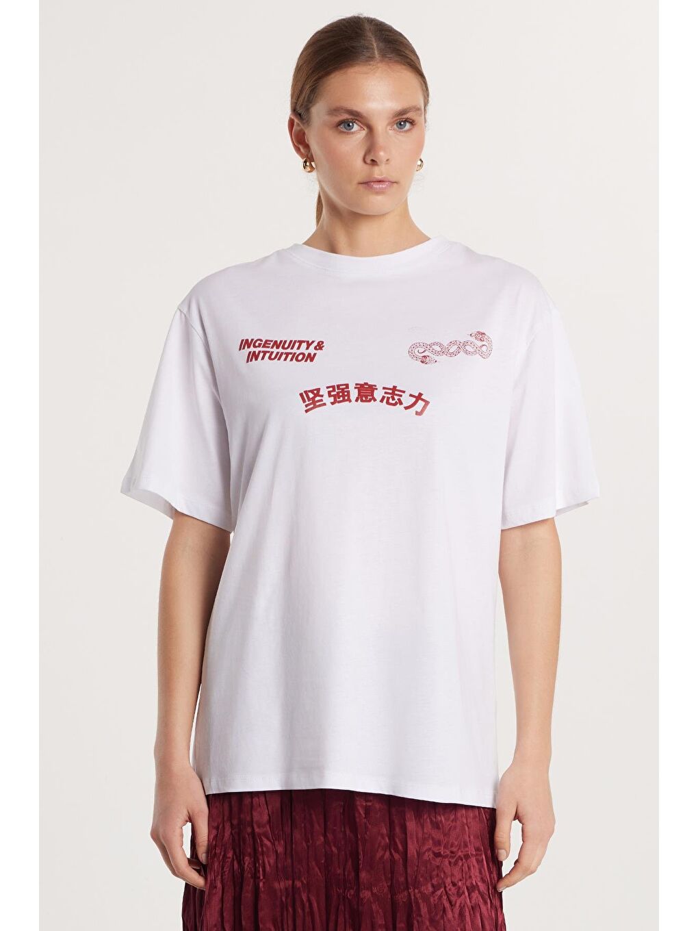 Kadın Slim Fit %100 Pamuk Baskılı Beyaz Bisiklet Yaka Tişört-3