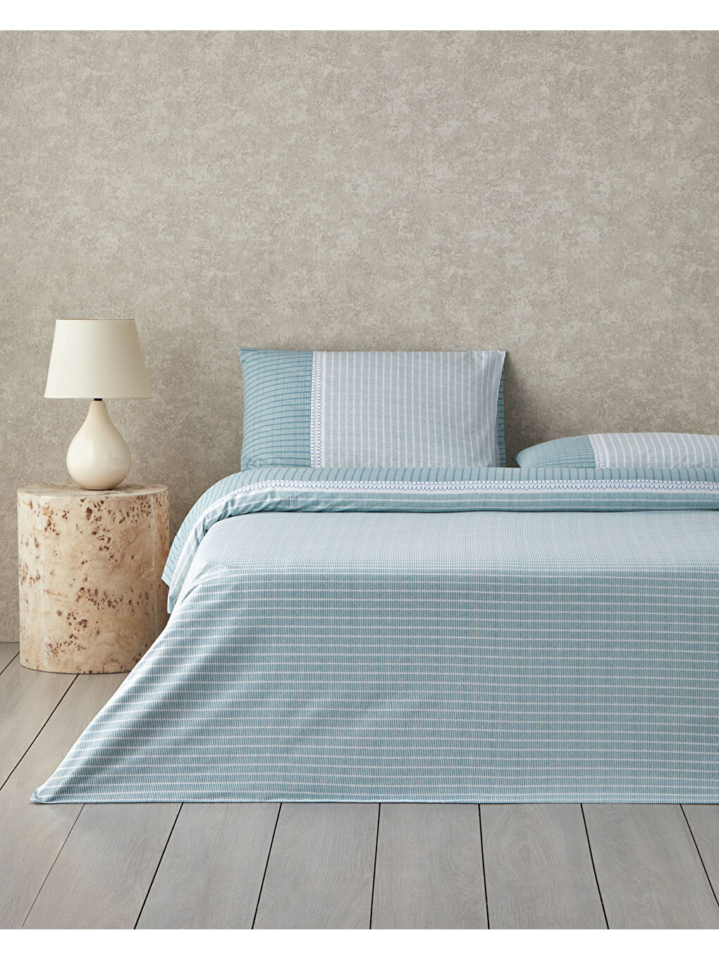 Linear Harmony Pamuklu Çift Kişilik Nevresim Seti 200x220 cm Yeşil