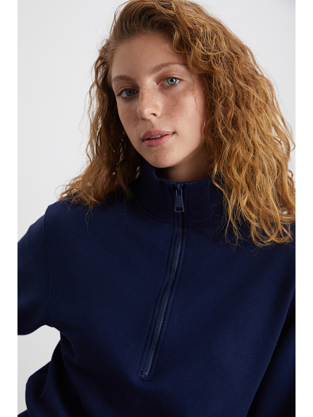 Saılenıs Kadın Yumuşacık İçi Şardonlu Organik Pamuk Yarım Fermuarlı Regular Lacivert Sweatshirt-6