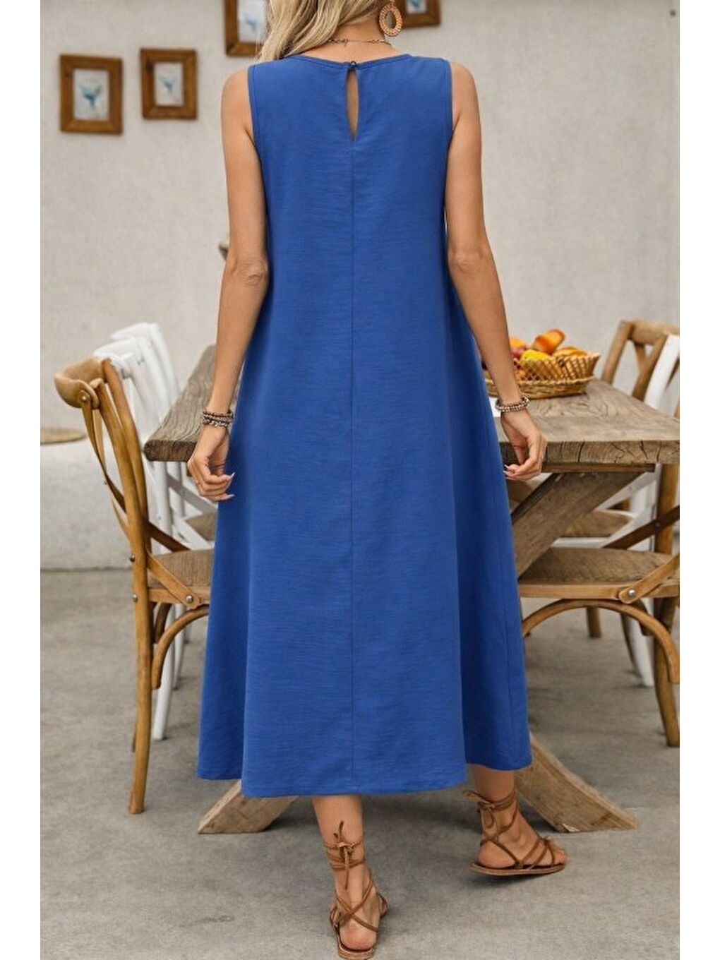 Mavi Kadın Askılı Yuvarlak Yakalı Kıloş Cepli Uzun Elbise-2