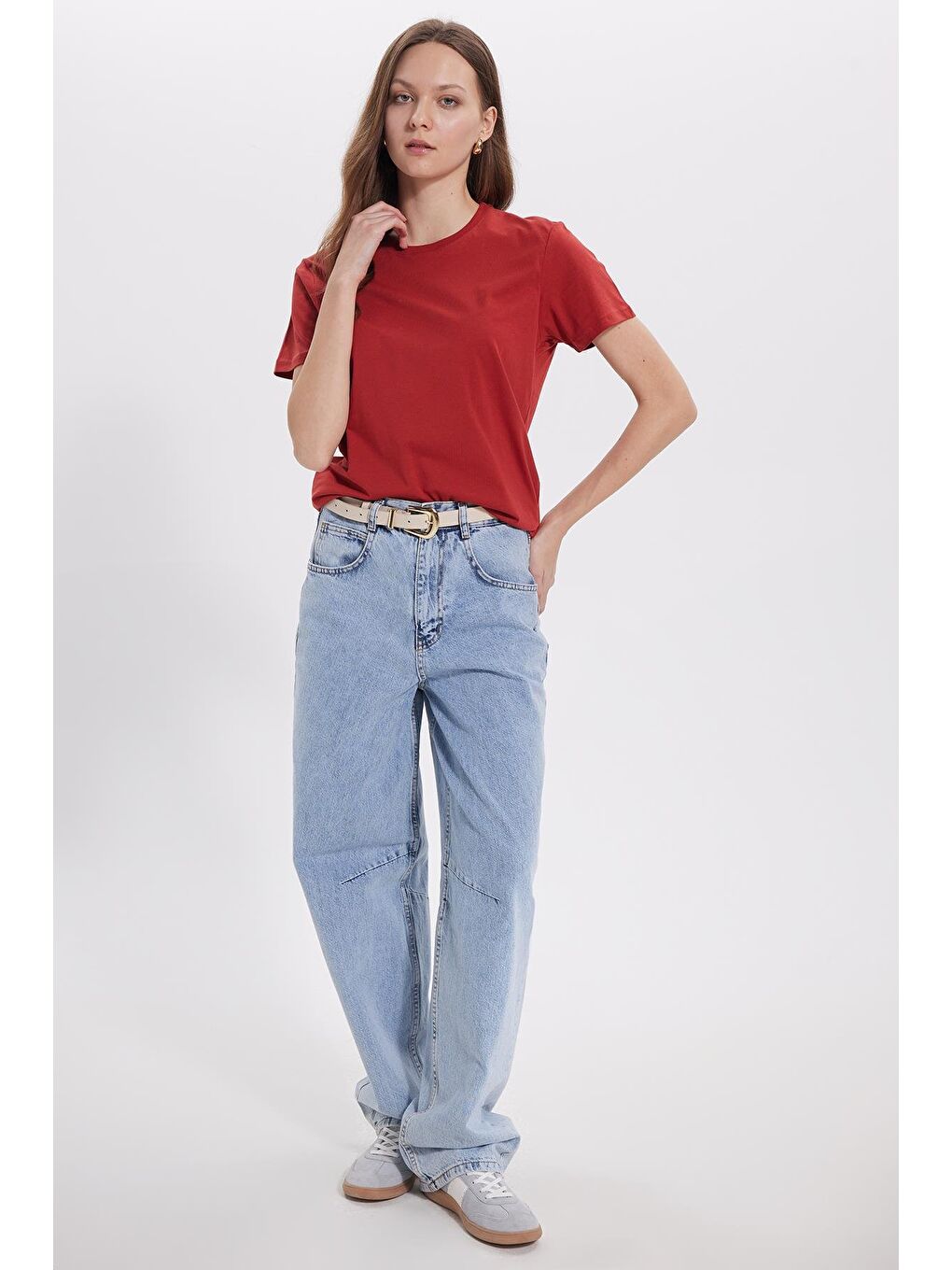 Kahverengi Kadın Bol Kesim Rahat Duruş %100 Pamuk Yumuşak Dokulu Kiremit Bisiklet Yaka Tişört-2