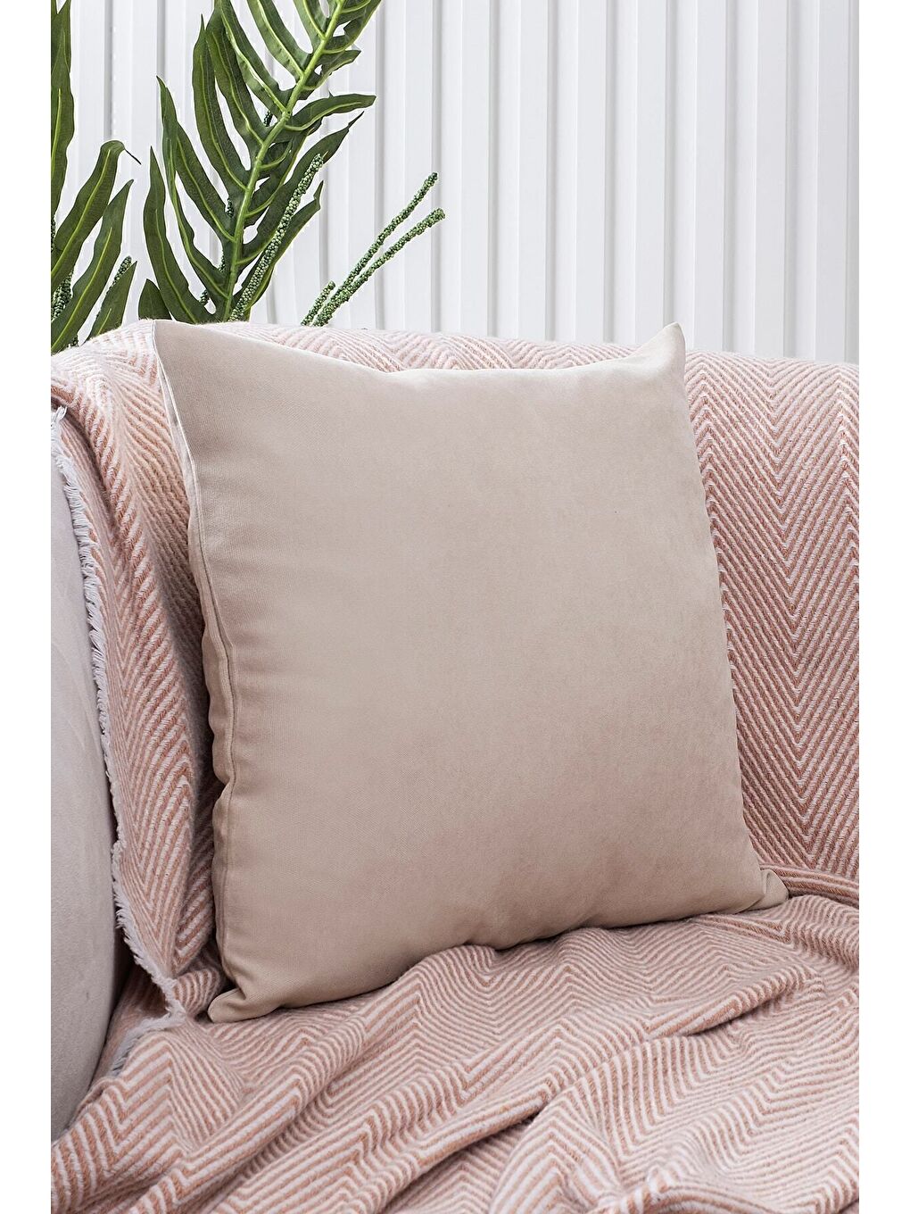 Ekru Panoroma Süet Dokulu Düz Punch (Panç) İçin Uygun Krem 45X45 Dekoratif Kırlent Kılıfı