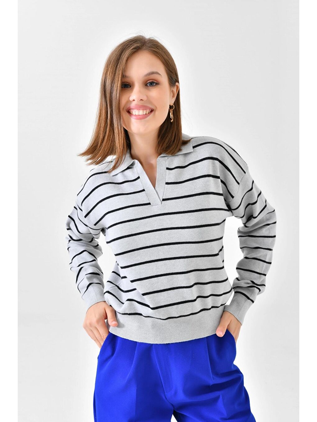 Gri Çizgili Polo Yaka Kazak-3