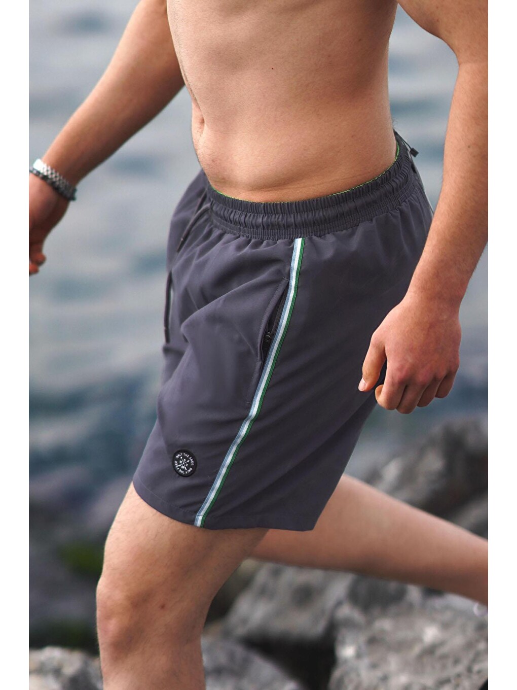 Antrasit Yandan Şeritli Cepli Erkek Deniz Şortu 7212