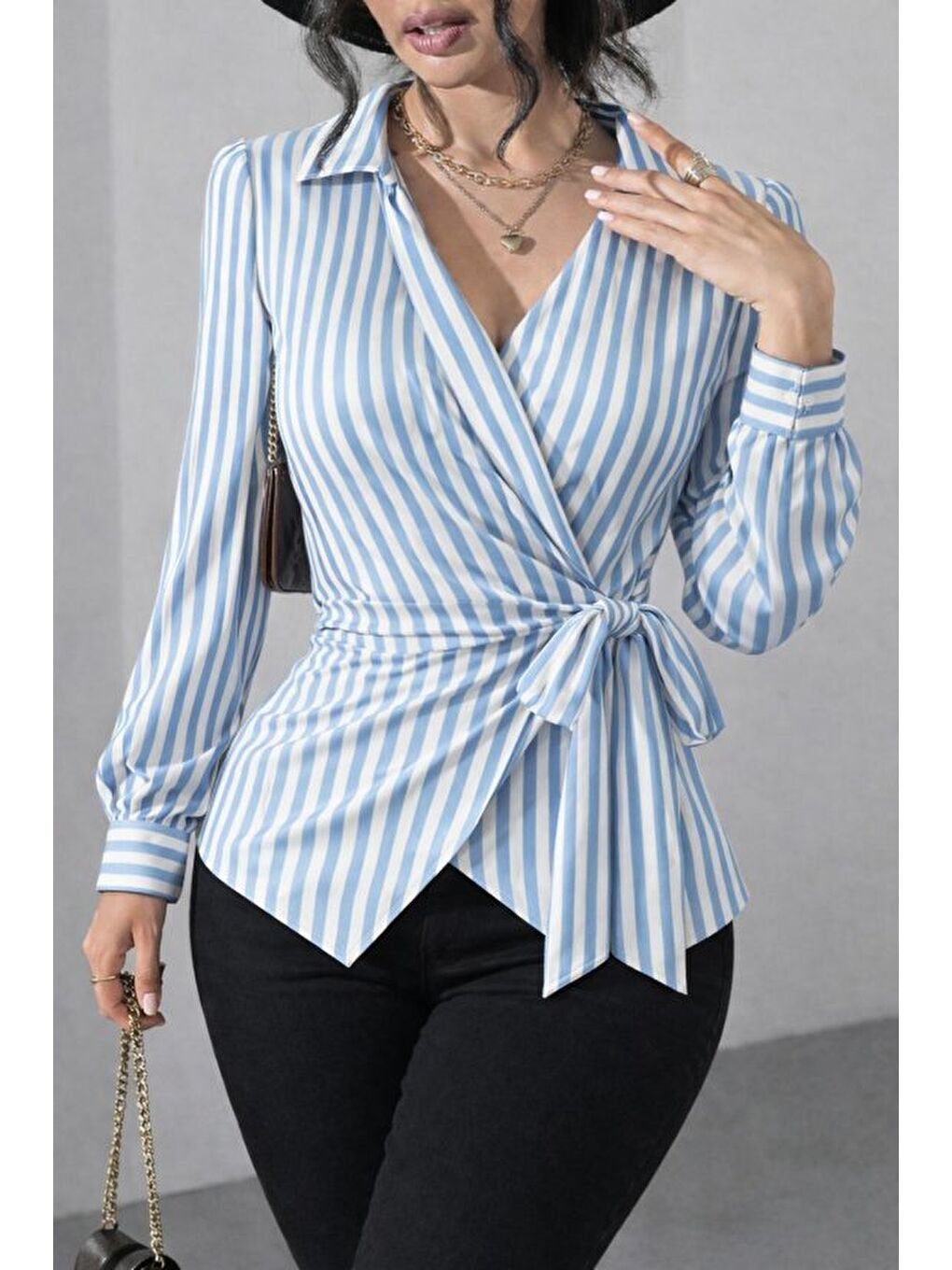 Beyaz Kadın çizgili Kruvaze Bağlamalı Gömlek-1