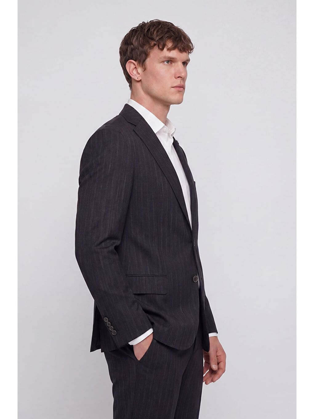 Siyah Suit-2